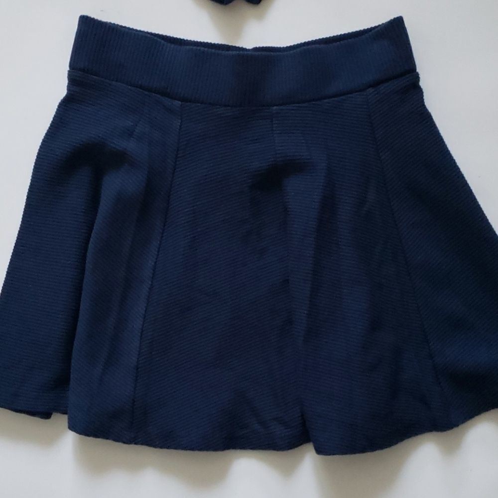 H&M Divided Set   - Picture 5 of 7